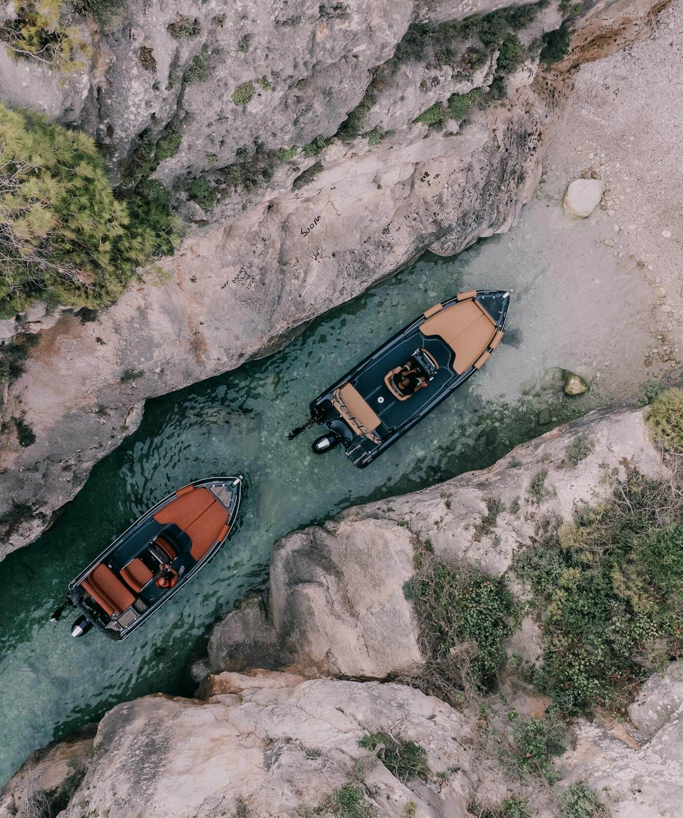 Shipwreck-boat-rentals-by-nicol